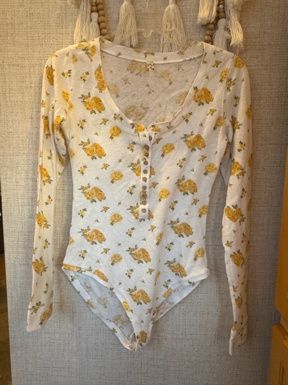 Free people White Long-Sleeve Henley body suit with Yellow Rose Print - Picture 2 of 2
